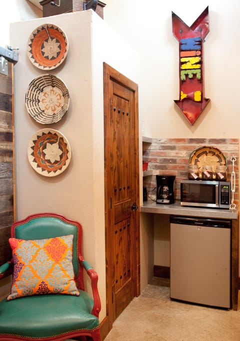 Coffee Bar w/microwave, coffee maker, mini frig, bagel toaster