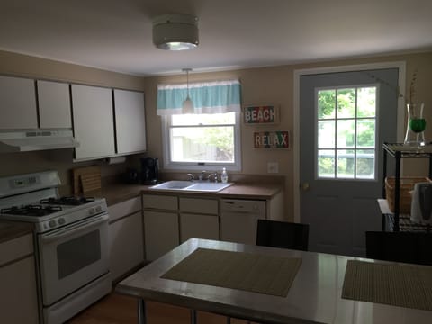 Fully equipped kitchen for great meals