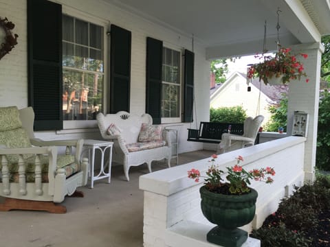 Cozy front porch in a quiet neighborhood!