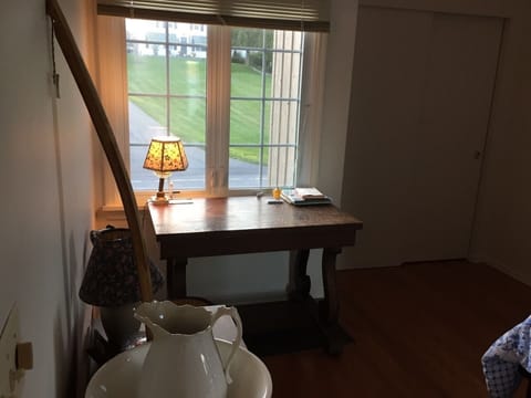 desk in second bedroom