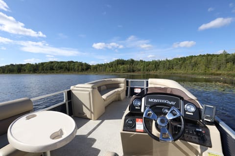 Pontoon Boat included with your stay!