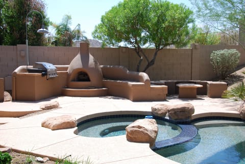 Barbecue, seating pit, spa & gas fire place 