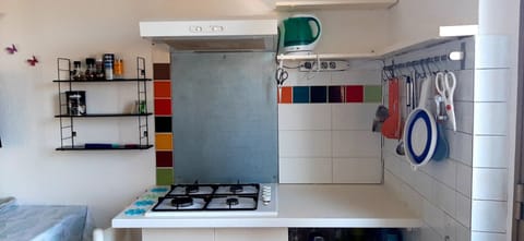 Kitchen with everything you need to make a meal.