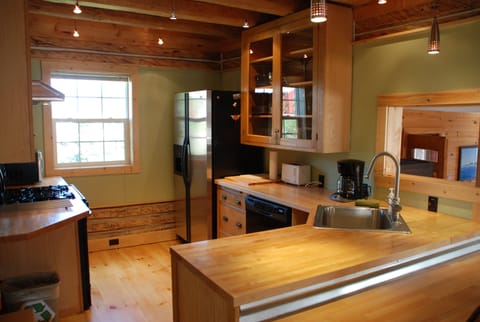 Modern kitchen with all the right stuff.