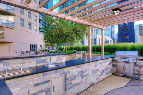 Multiple grilling stations