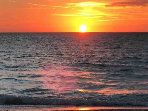 Just 2 minute walk to absolutely breathtaking sunsets!