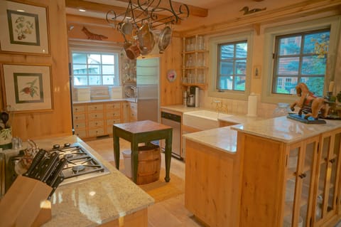 Entertainment is a breeze with flatware, dishes and glassware for 12 people+