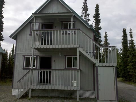 2 bedroom unit upstairs.