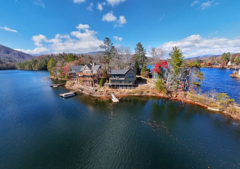 Aerial view of the house and the island/peninsula. It sits in a little cove.