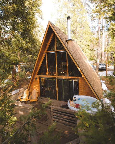 Welcome to Idyllcove – A Classic Mountain Retreat for the Whole Family.