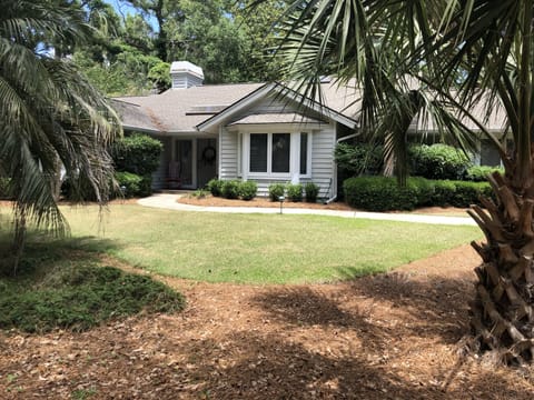 5 East Garrison Place