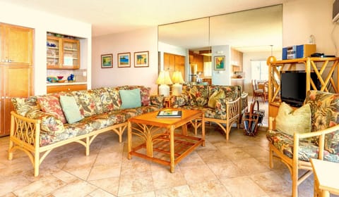 Large living area for entertaining