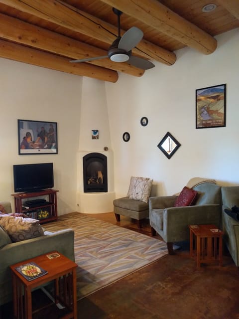 Enjoy the lovely Kiva gas-log fireplace - cozy and romantic without the mess!