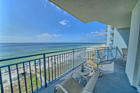 Large and spacious balcony with rocking chairs!