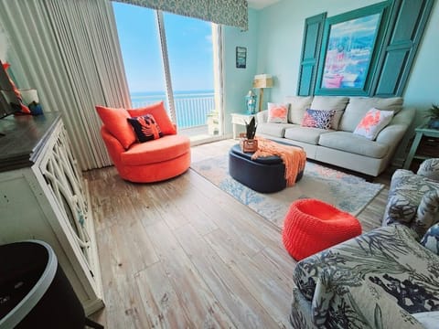 Beautiful Beachfront Penthouse