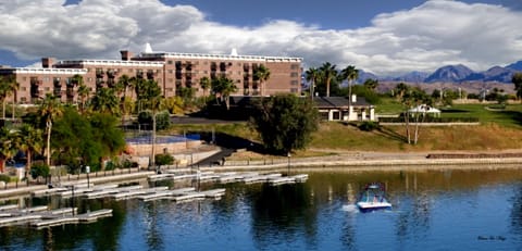 Queens Bay (OUR CONDO JUST ABOVE GOLF COURSE CLUB HOUSE) frm London Bridge