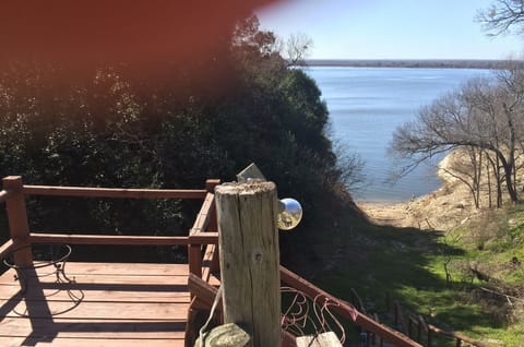 Landing w/Stairs going down to the Beach area.