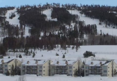 Mountainside is right on the slopes of Granby Ranch for easy ski in/out access