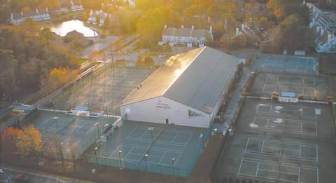 34 Indoor and outdoor tennis courts