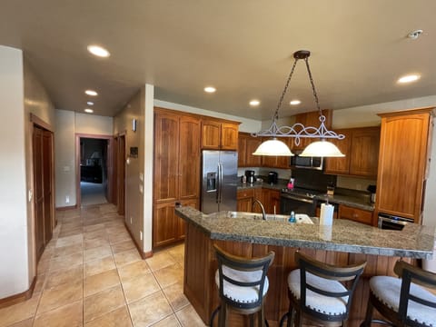 Fully stocked kitchen to accommodate all cooking needs.