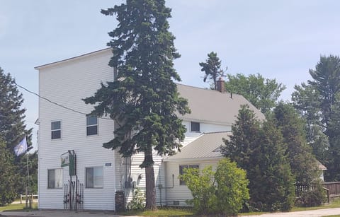 Built in 1901, this is the longest standing building in Germfas. 
