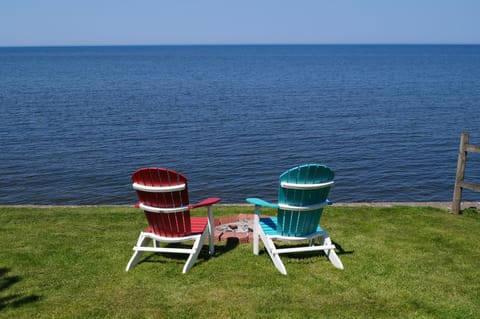 Your own Lakefront!