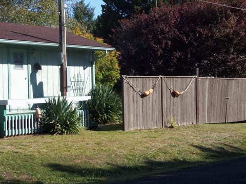 Street side Deck and gate