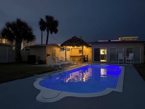Another view of the tiki at night