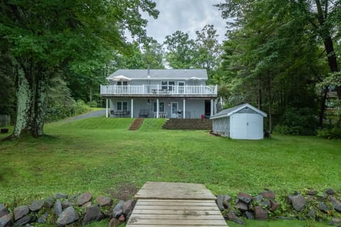 The view from the deck was super gorgeous! I loved being able to warm up in the sauna and gathering around the giant dining room table to play games with my friends.