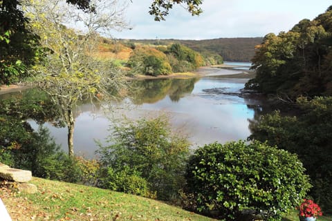 A special place to unwind.  Peace and tranquillity is yours at Rock Cottage