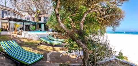 Villa & beach