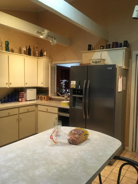 kitchen coming in from sunroom