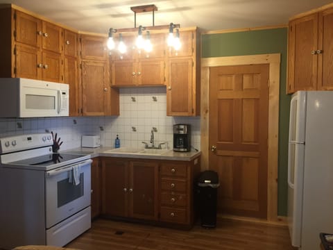 fully stocked kitchen with new appliances