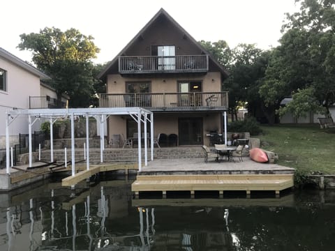 2000sf 3-level home with great outdoor space. Slip and day dock for access toys.