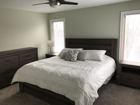 Master Bedroom - King size mattress