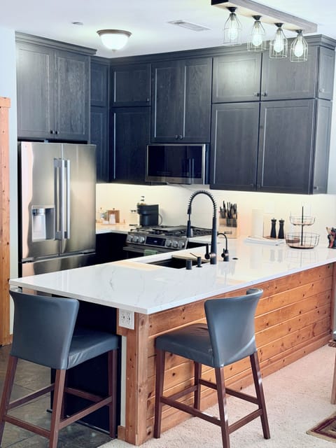 Newly remodeled with new appliances