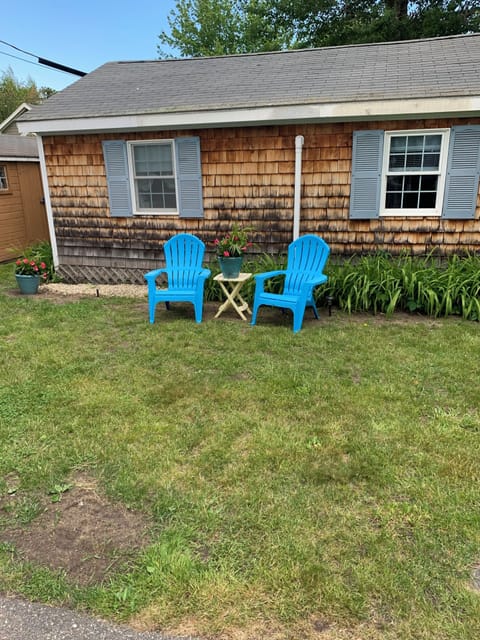 Salty Brezzes Cottage