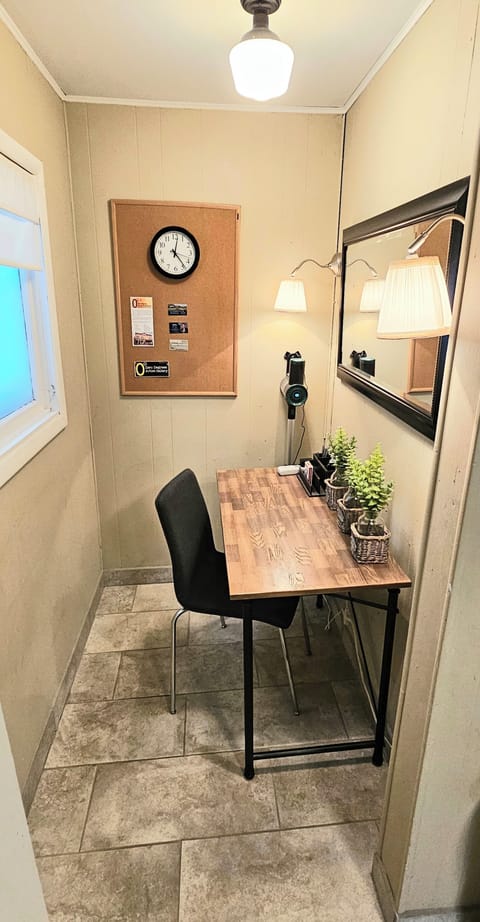 Office nook downstairs