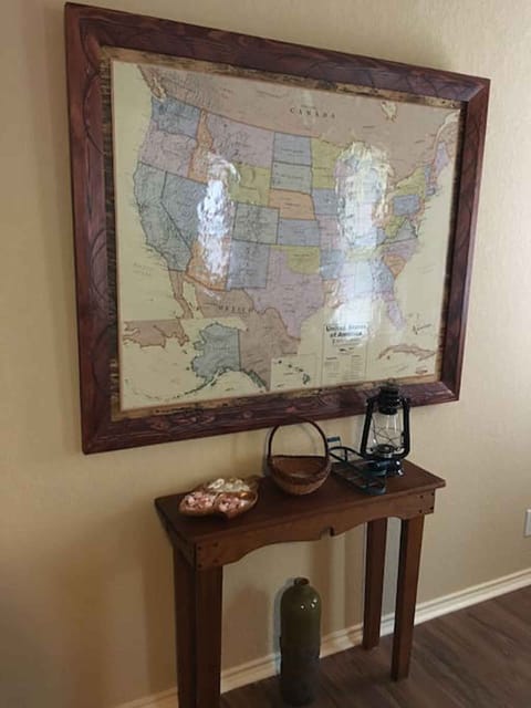 Handcrafted USA wall frame for my lovely guests to pin where they come from.
