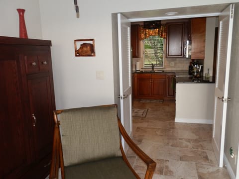 Art from Hawaiian artists - Heather Brown, Ernie Torres, K.L. Thrasher