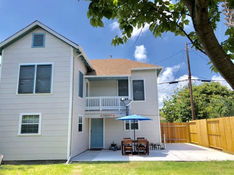 Great House with beautiful outdoor spaces for entertaining!  Great location.
