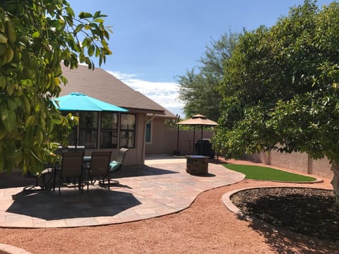 Great backyard for entertaining