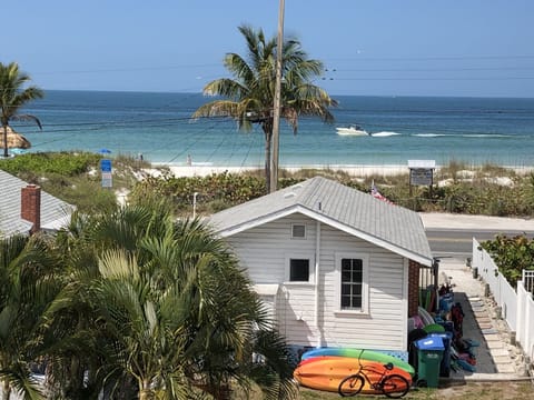 Deck Gulf View + Beach View + Anna Maria Island Free Trolley around corner