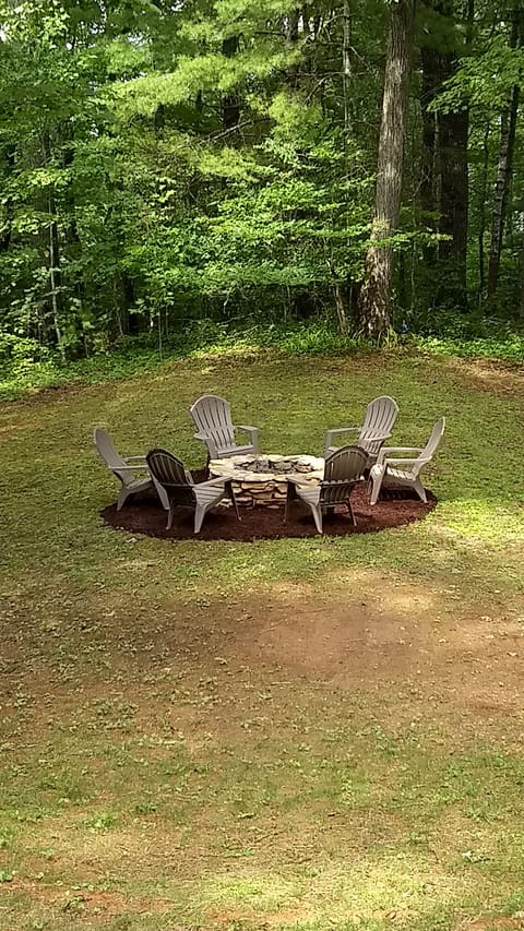 Enjoy the fire pit (firewood provided).  And don't forget the s'mores.