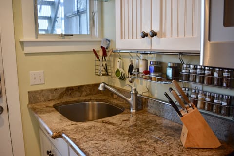 Gourmet spices and chef's knives=amazing dinner