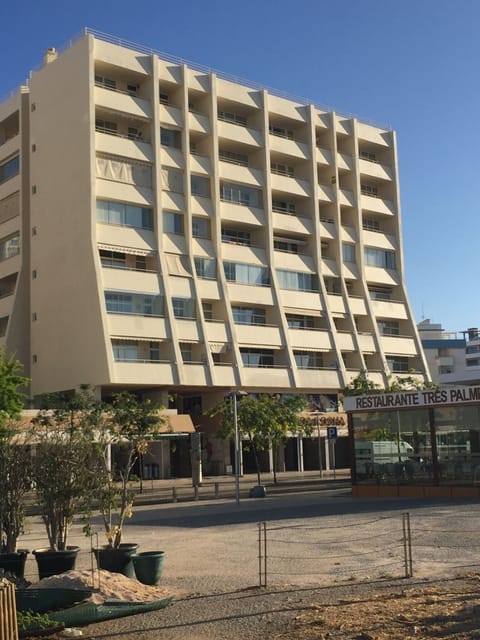 Exterior of the apartment building. This is the site of happiness :-)