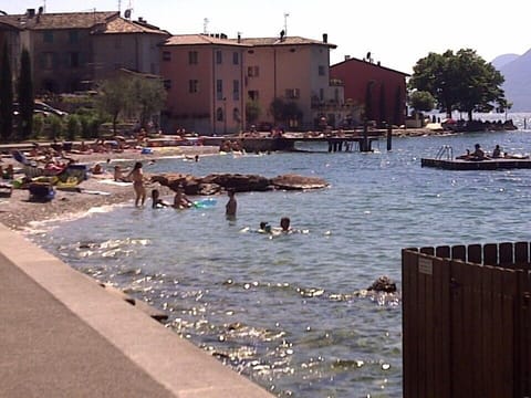 Apartment with parking space Romantic close to beaches and clubs Apartment in Malcesine