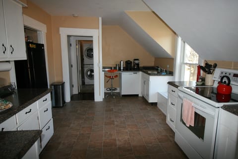 Kitchen - Plenty of Cabinets, Counter Space, Pots & Pats, Dishes, Etc