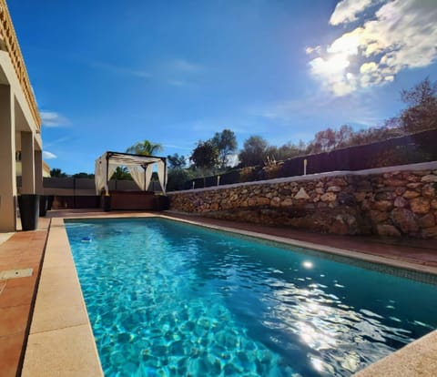 Inviting private pool, sun-soaked bliss