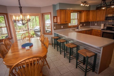 Dining Room & Kitchen with Breakfast Bar